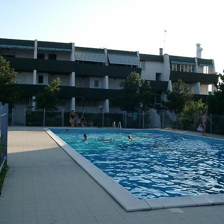 Residence Molo Lido delle Nazioni Eksteriør bilde